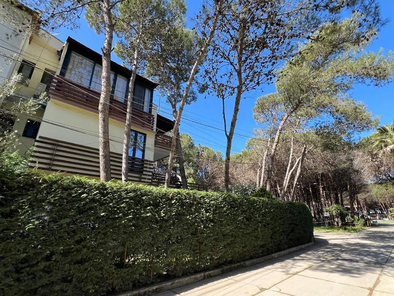Sea Breeze Apartment, Qerret 格勒姆 阿尔巴尼亚